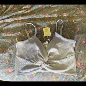 NWT Lavender Wilfred Cropped Tank 💜